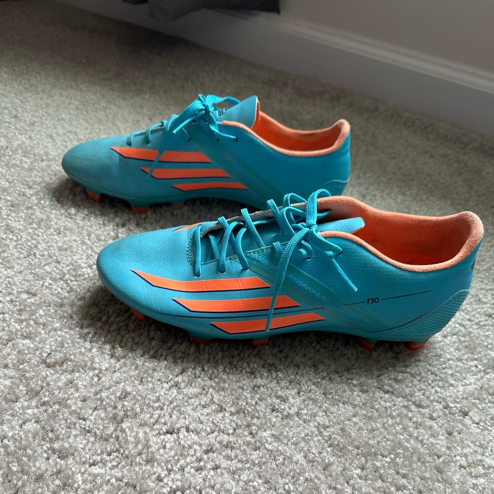 Adidas F30 Women’s Soccer Cleats -Retired Size 7.5